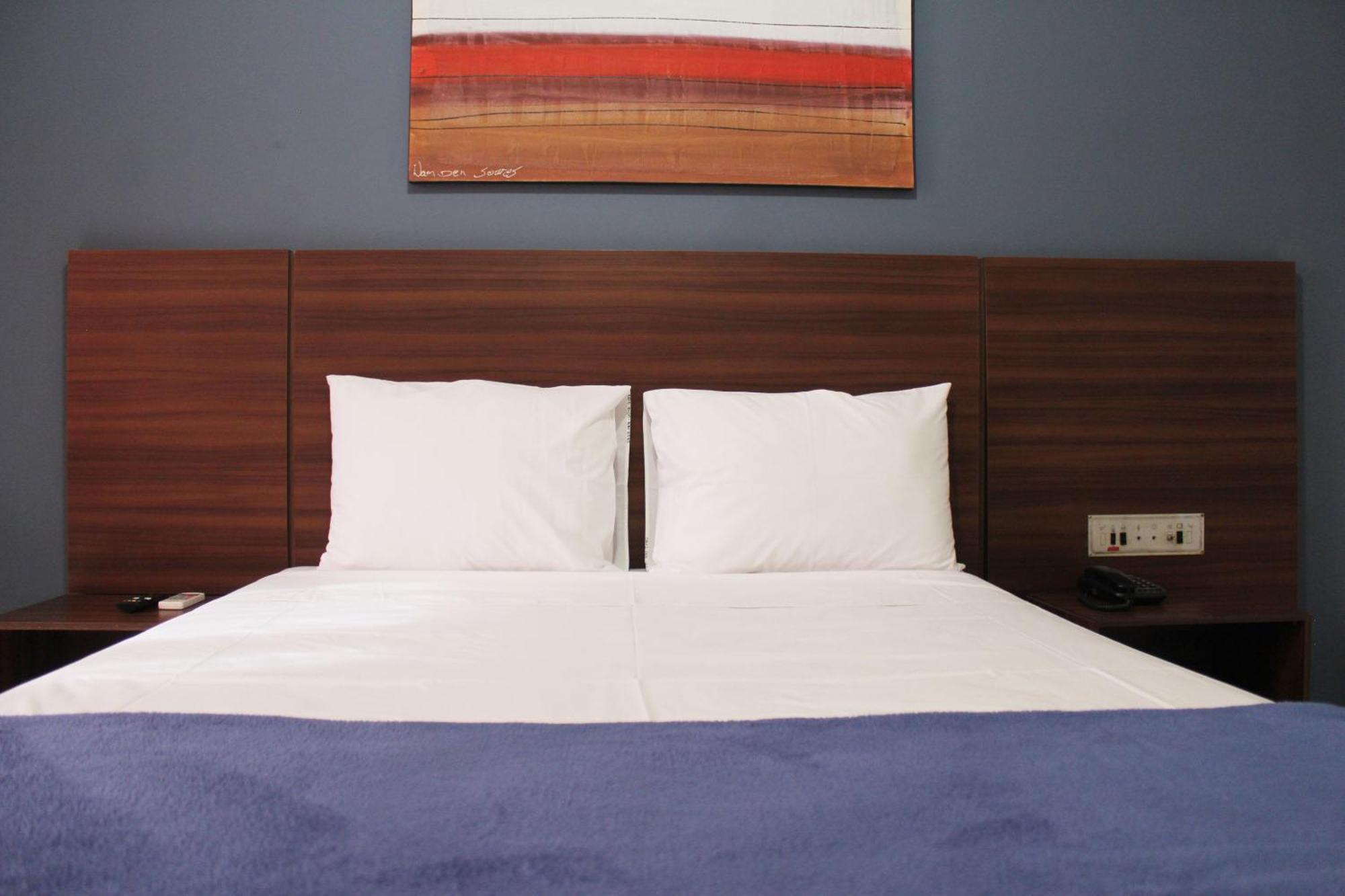 Days Inn By Wyndham Uberlândia Exteriör bild